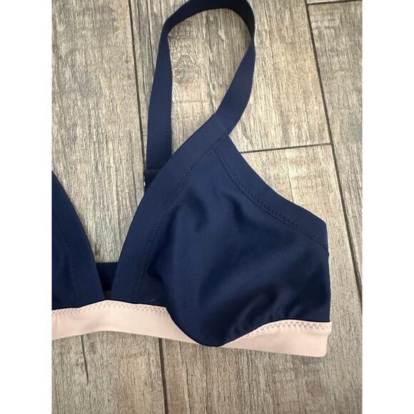 LULULEMON Women's Blue Cream Surf to Sand Booster Bikini Swim Top Size 4 - Picture 3 of 7